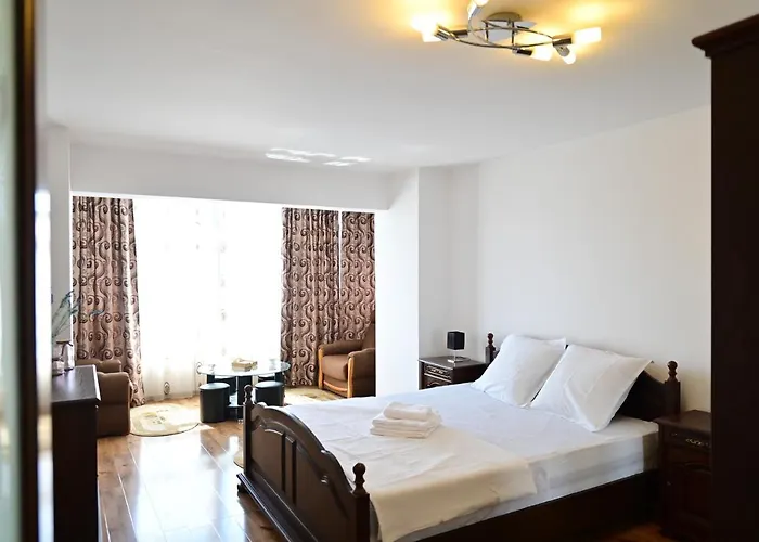 Vacation Apartment With Free Parking